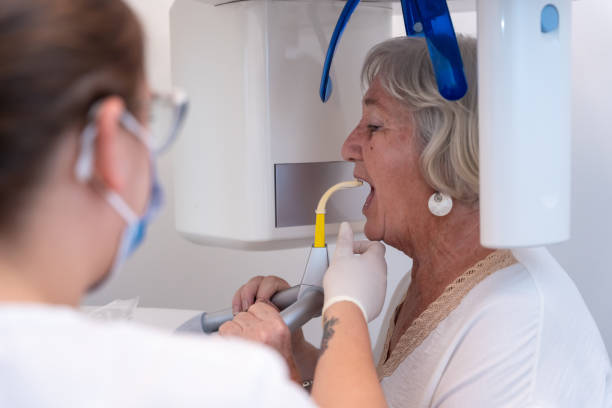 Best Emergency Dental Services for Seniors in Redfield, AR