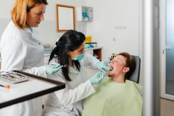 Best Pediatric Emergency Dentist in Redfield, AR